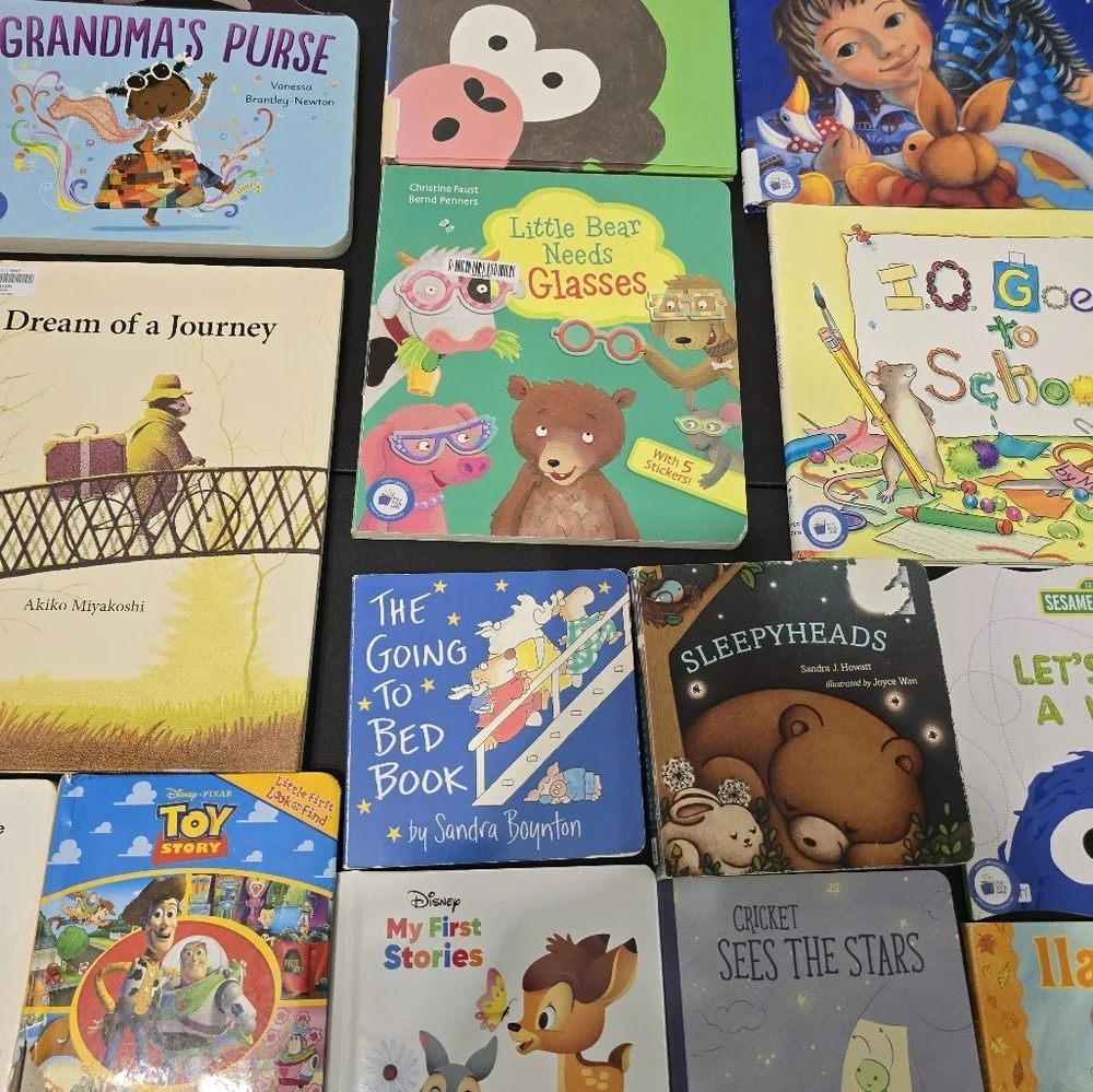 Kids Book Lot Of 14 Hardcover And Board Books
